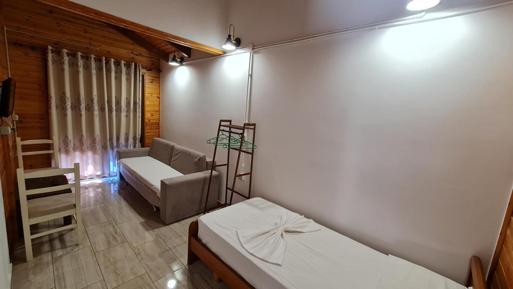 Skenderi Villa Sarandë